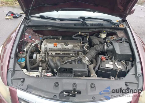 2011 Honda Accord 2.4 Lx из США, поврежденный, VIN 1HGCP2F3XBA041711